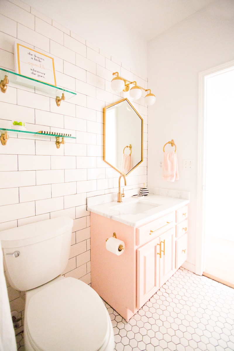Förföriskt rosa badrum