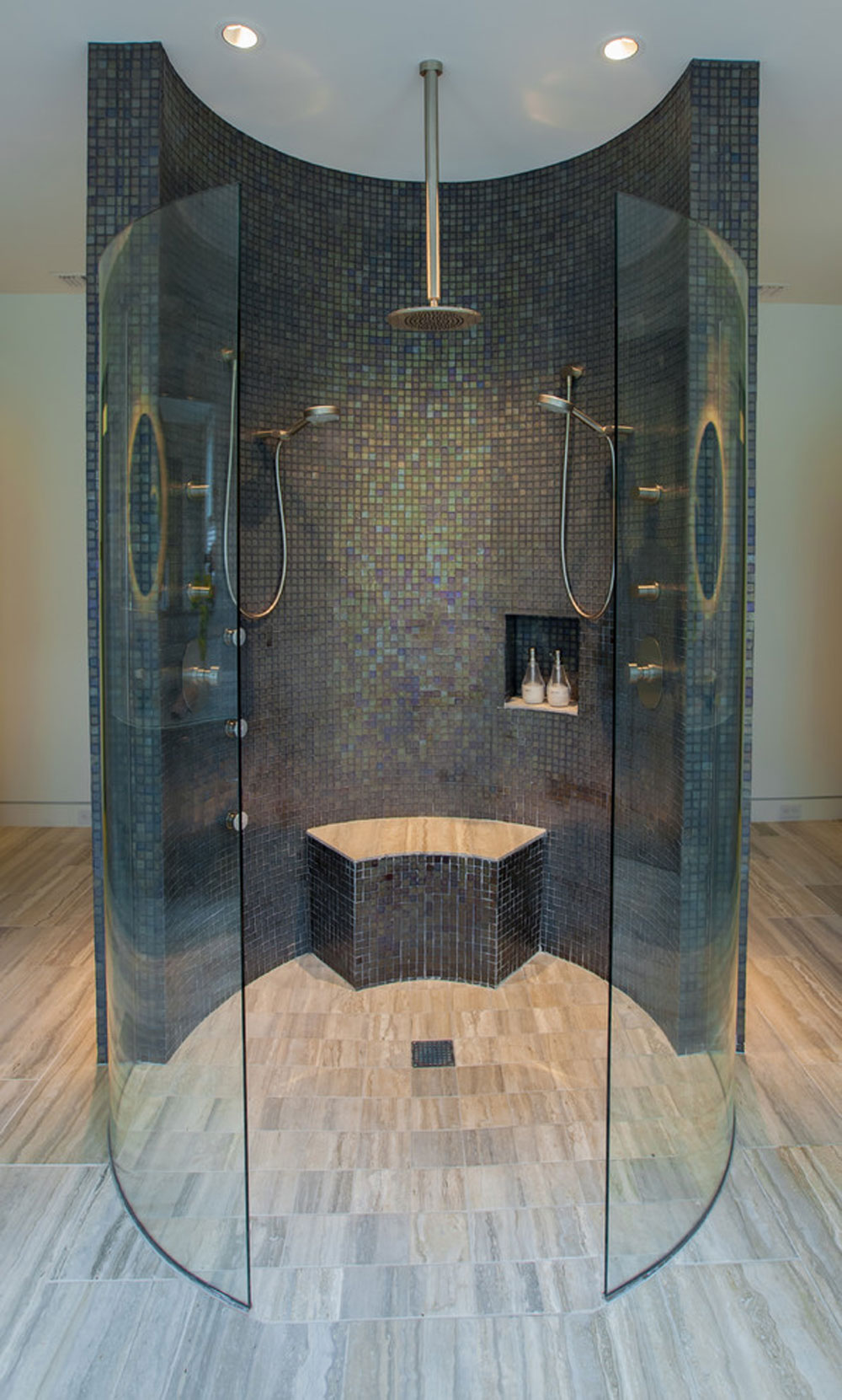 Brookridge-Home-Fall-2012-by-Key-Residential Duschnisch Idéer och bästa metoder för ditt badrum