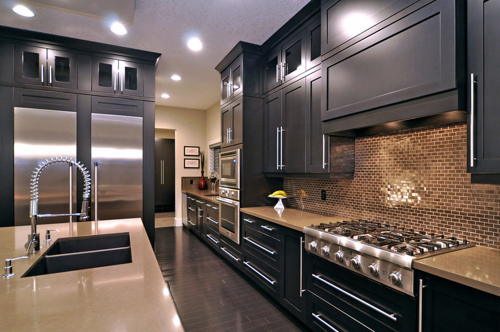 Ridge-Home-by-Jordan-Lotoski köksskåp av metall: möbler i rostfritt stål för ditt kök