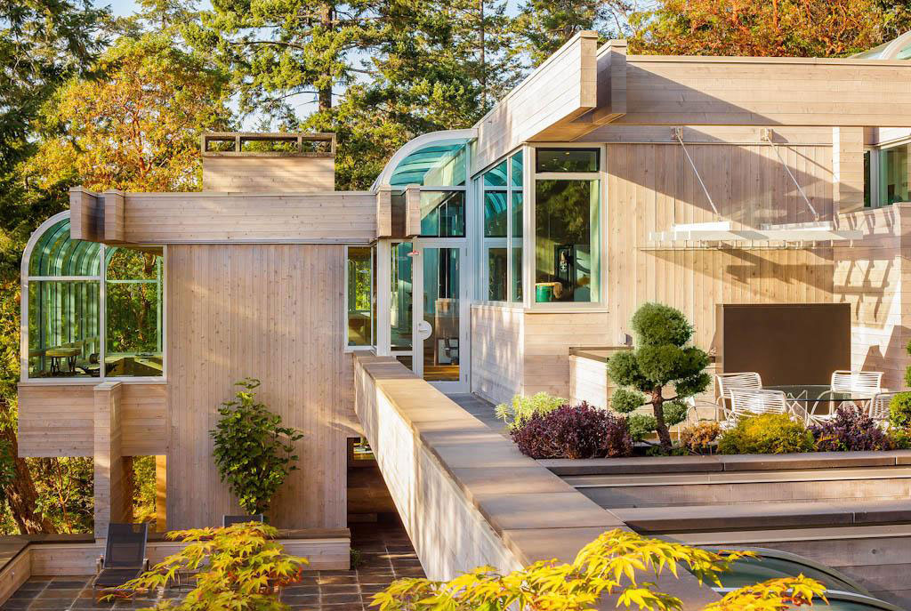 Vackert-kanadensiskt-hus-med-trä-interiör-2 Vackert-kanadensiskt-hus med trä-interiör