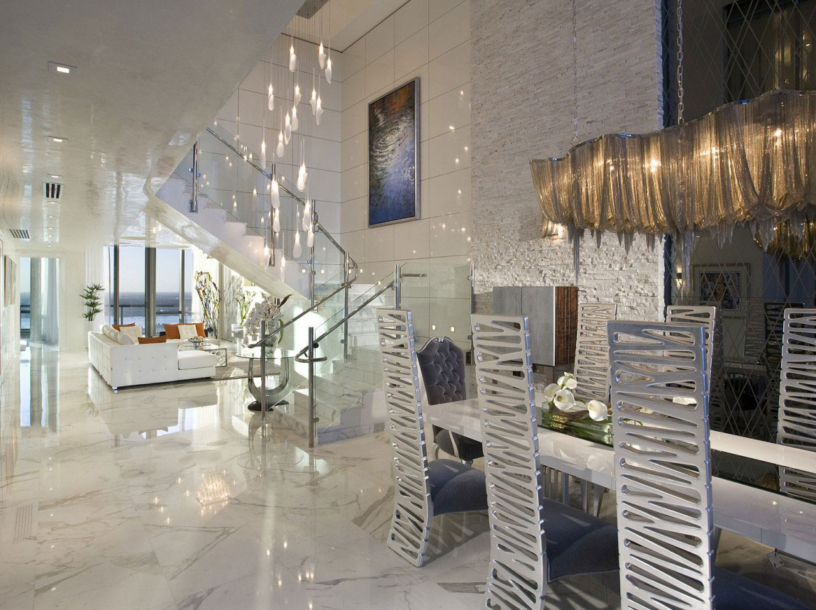 Elegant-ocean-penthouse-with-lots-of-hanging-lights-7 Elegant-ocean-penthouse with lots of hanging lights