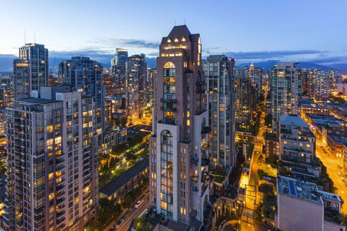 70488624338 Den fantastiska Elysium-takvåningen i Vancouver, Kanada