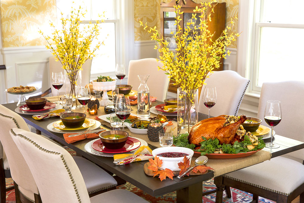 Thanksgiving bordsdekorationer för att lysa upp ditt Thanksgiving bord
