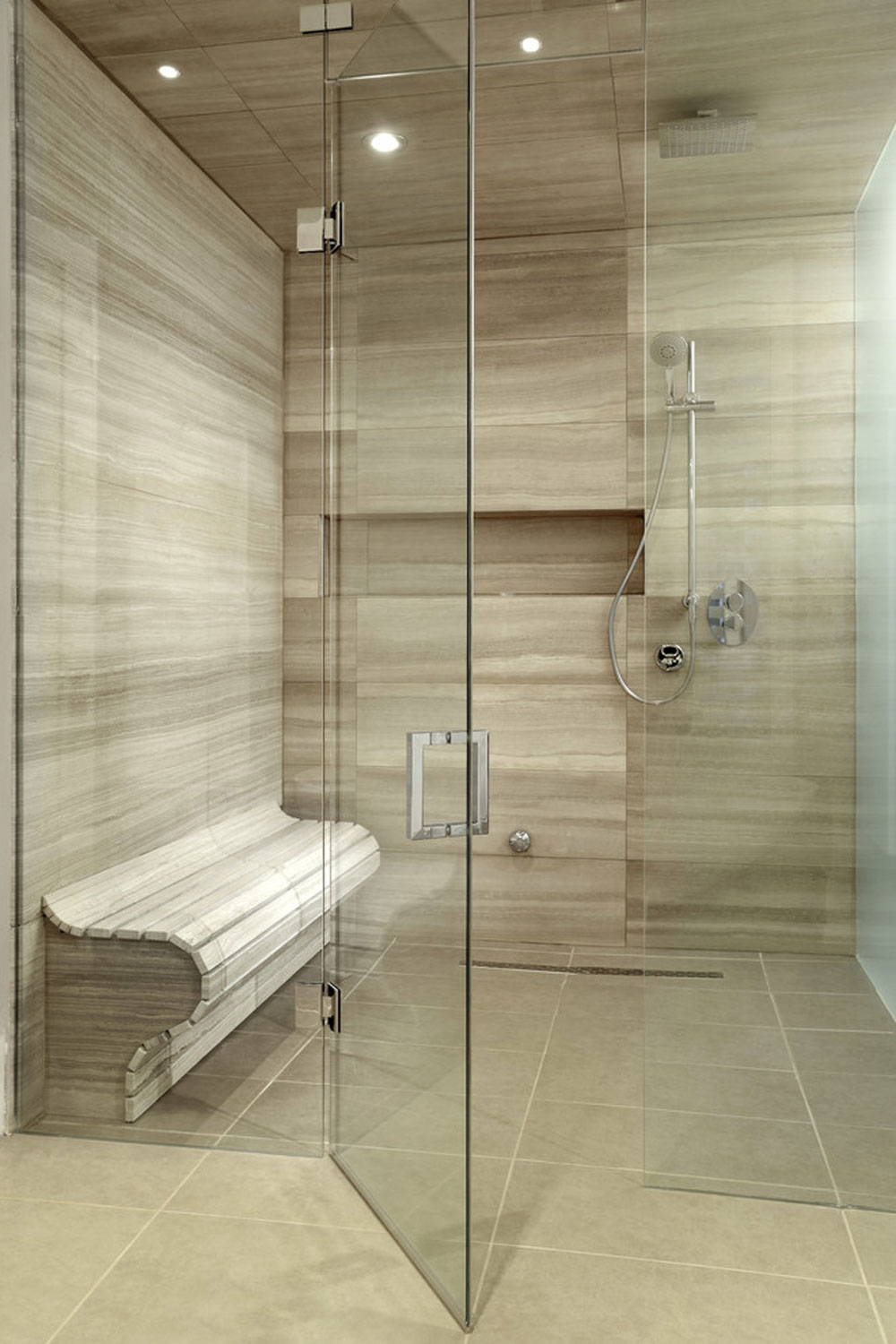 Madison-Avenue-The-Annex-Toronto-by-Sisters-in-Sync-Design duschvägg idéer och bästa praxis för ditt badrum