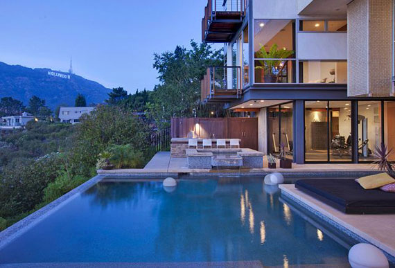 c1 hus vid Lake Hollywood Designad av Mills Studio