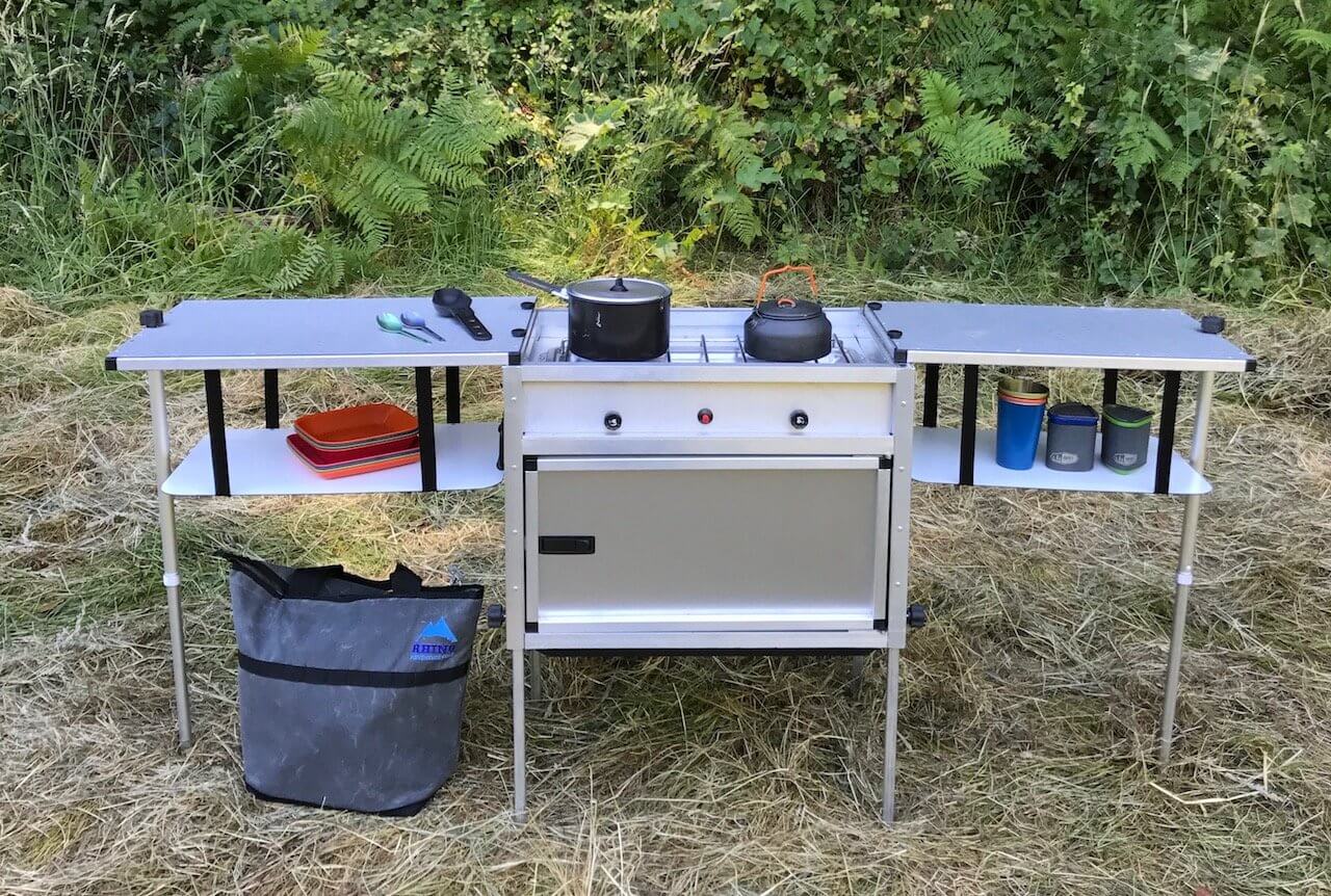 Äta utomhus campingkök
