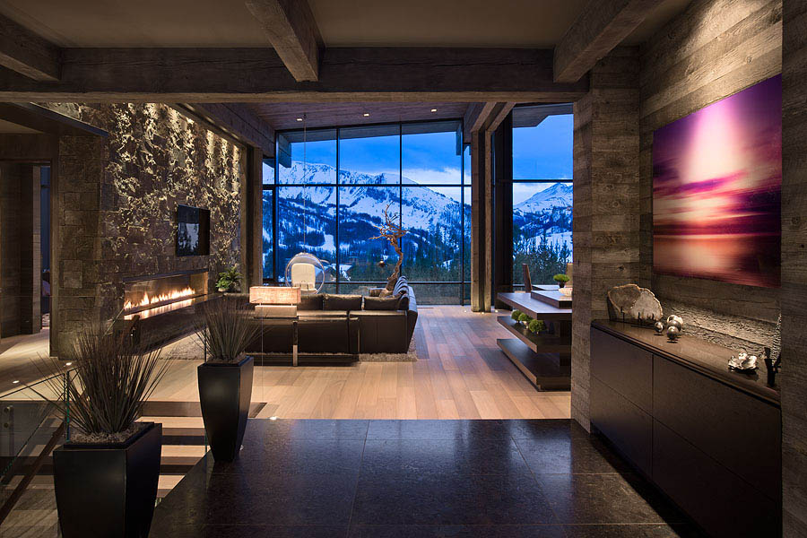 Elegant Mountain Home Lower Foxtail Residence